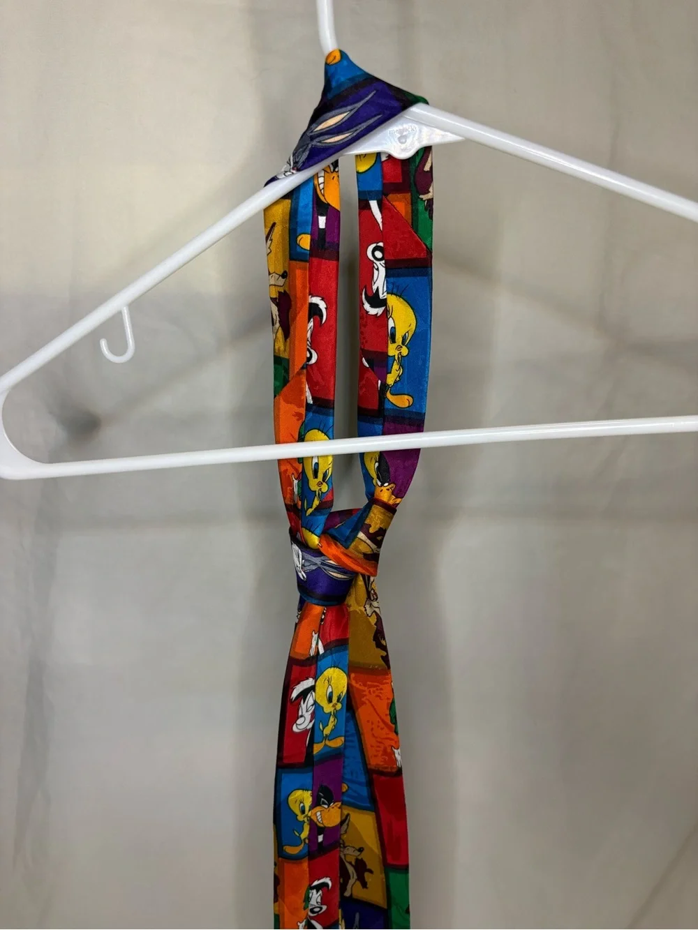 Vintage Looney Tunes Novelty Tie - 1993 Warner Bros. 100% Polyester Korean Made